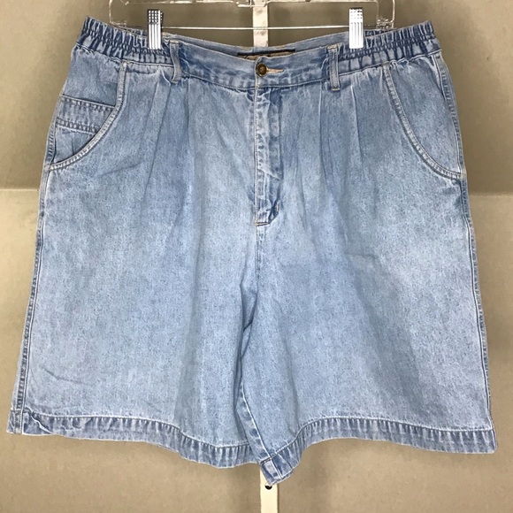 80s mom shorts